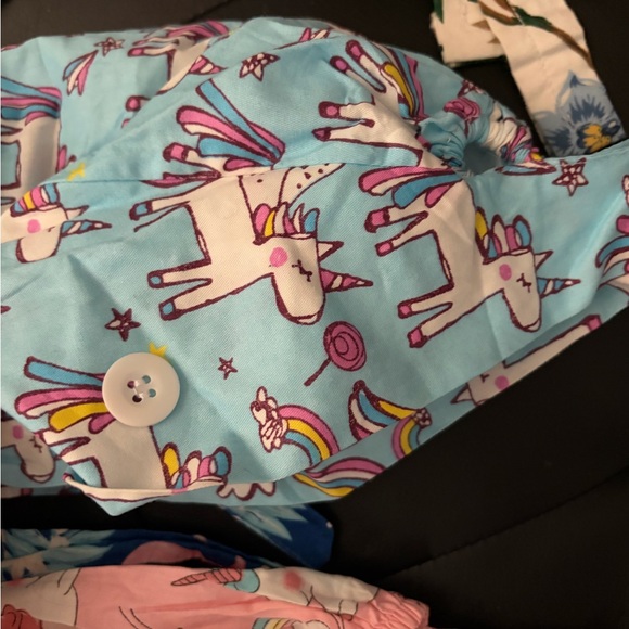 Colorful Patterned Scrub Caps Set - Picture 4 of 6